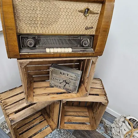 Charming Messenaehe *