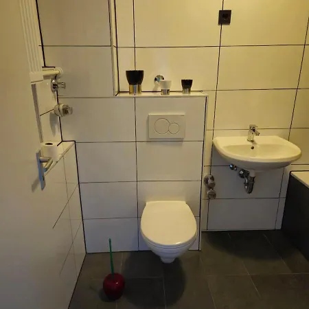 Charming Messenaehe Apartment *