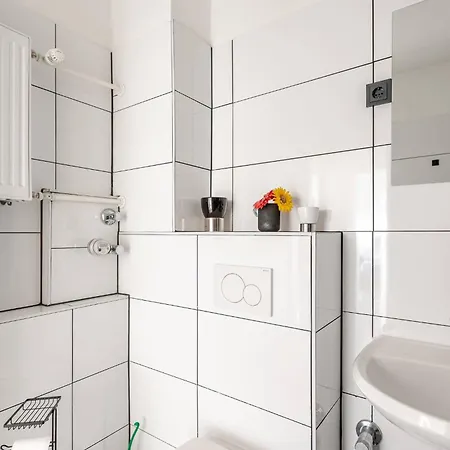 Charming Messenaehe * Colónia