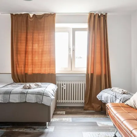 Charming Messenaehe Apartment